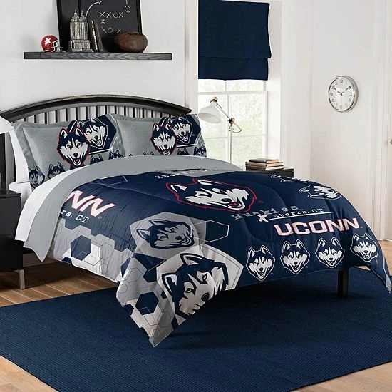 The Northwest UConn Huskies Full/Queen Comforter Set With Shams