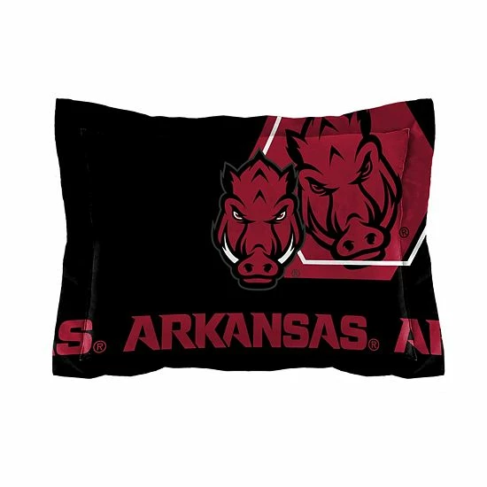 The Northwest Arkansas Razorbacks Full/Queen Comforter Set With Shams - Image 3
