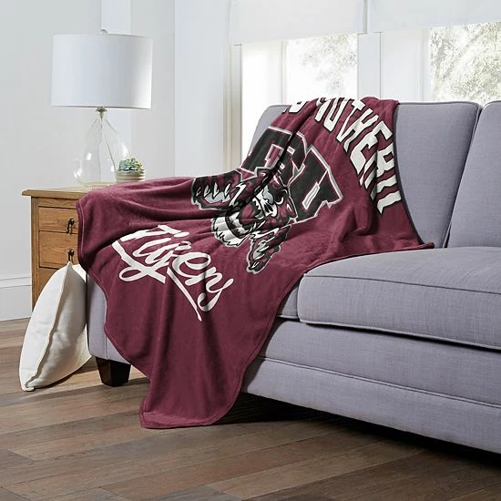 The Northwest Texas Southern Tigers Alumni Silk-Touch Throw Blanket - Image 2