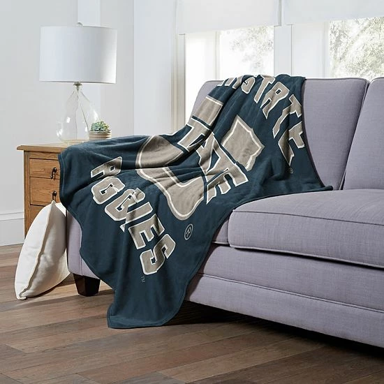 The Northwest Utah State Aggies Alumni Silk-Touch Throw Blanket - Image 2