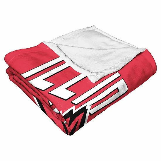 The Northwest Illinois State Redbirds Alumni Silk-Touch Throw Blanket - Image 3