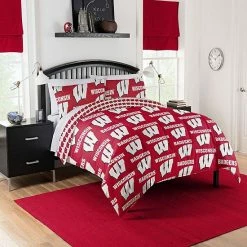 NCAA Wisconsin Badgers Queen Bedding Set By The Northwest