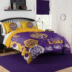 The Northwest LSU Tigers Full/Queen Comforter Set With Shams